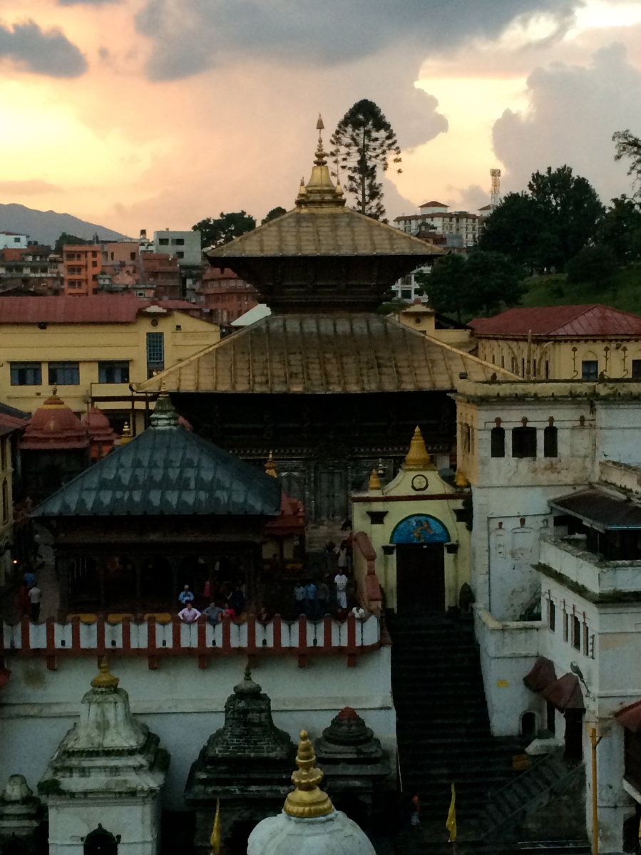 kathmandu pashupatinath golden temple